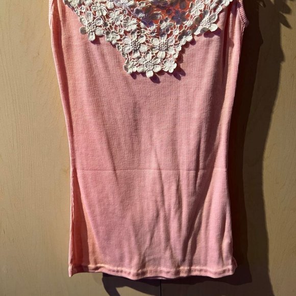 Flower Crochet Pink Tank Top Size S Small - Picture 3 of 6